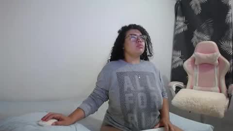 Bianca Tuesday to Sunday from 2am to 6am UTC-5 online show from October 2025 09:21:01 AM