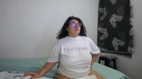 Bianca Tuesday to Sunday from 2am to 6am UTC-5 online show from June 2026 09:09:01 AM