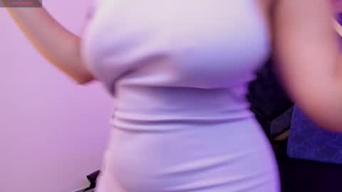 bianca_vega_ online show from February 2026 04:03:02 PM