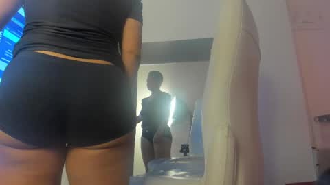 Snapshot of bibiana_js_ chatting on October 2025 11:54:02 AM bibiana_js_ online show from October 2025 11:54:02 AM