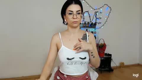 Snapshot of bibitina chatting on March 2026 07:34:02 AM innasugarwild online show from March 2026 07:34:02 AM