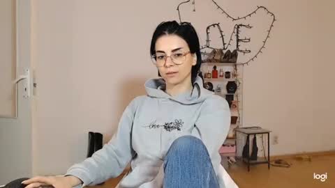 Snapshot of bibitina chatting on April 2026 04:36:02 PM innasugarwild online show from April 2026 04:36:02 PM