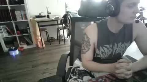 bicyclesocks online show from April 2026 12:43:02 AM