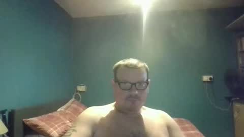 Snapshot of bidan1986 chatting on October 2025 05:33:02 PM bigdan1986 online show from October 2025 05:33:02 PM
