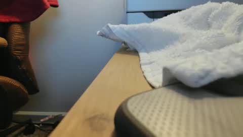 Snapshot of big8bi7 chatting on February 2026 12:45:02 PM big8bi7 online show from February 2026 12:45:02 PM