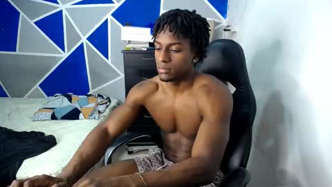 big_black11 online show from October 2025 05:17:01 AM