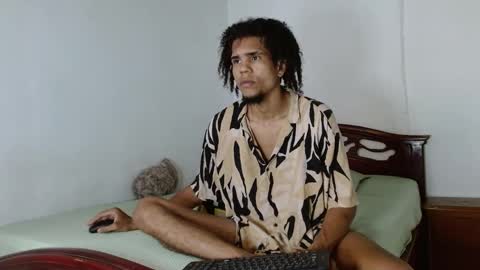 Snapshot of big_boy_lee chatting on September 2025 09:20:02 PM Camilo online show from September 2025 09:20:02 PM