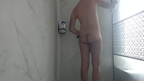 Snapshot of big_hairy_boy chatting on October 2025 10:49:01 AM big_hairy_boy online show from October 2025 10:49:01 AM