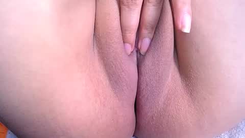 candy online show from November 2025 02:28:01 PM