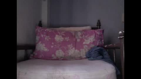 Snapshot of bigbeastmex chatting on April 2026 12:39:01 PM Emi online show from April 2026 12:39:01 PM