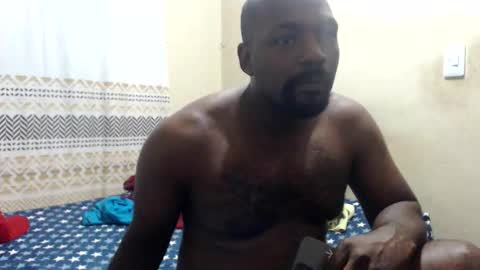 Snapshot of bigbeerblackxxl chatting on October 2025 05:05:01 AM HARLEX onlyfans online show from October 2025 05:05:01 AM