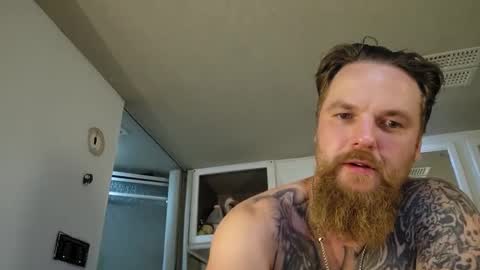 bigbinx89 online show from December 2024 12:38:01 PM