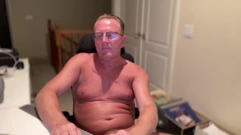 Snapshot of bigblondviking chatting on April 2026 07:25:02 AM bigblondviking online show from April 2026 07:25:02 AM
