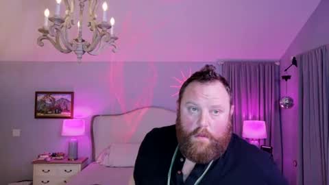 Bigboi1o11 online show from October 2025 06:01:01 AM