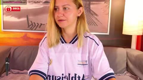 BigBoobsArri online show from September 2025 09:11:02 AM