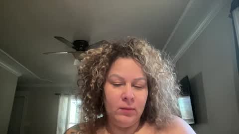 Snapshot of bigbreastsabrina chatting on September 2025 02:33:01 PM BIG BREAST SABRINA online show from September 2025 02:33:01 PM