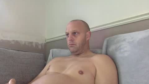 Snapshot of bigbumlover2377 chatting on January 2025 10:10:01 AM bigbumlover2377 online show from January 2025 10:10:01 AM