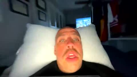 bigburrito714 online show from March 2026 04:47:01 AM