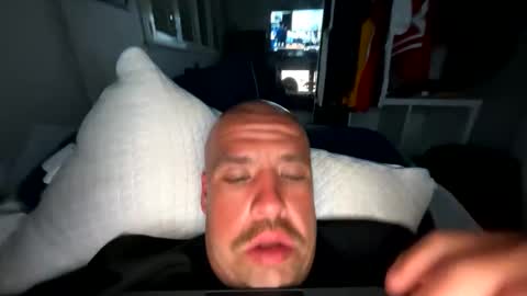 bigburrito714 online show from March 2026 06:25:02 AM