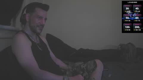 Jon - Im Straight online show from November 2025 02:14:01 AM