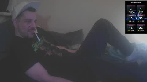 Jon - Im Straight online show from April 2026 11:47:02 PM