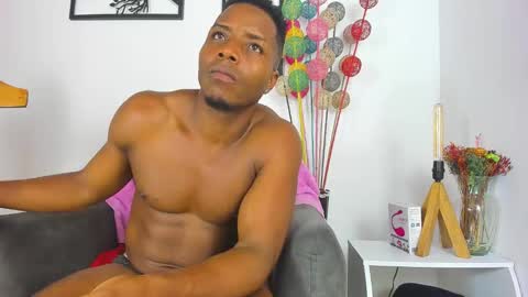 sexy muscle online show from January 2025 07:32:02 AM