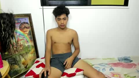 Snapshot of bigcock_moreno chatting on February 2025 05:10:02 AM Nj online show from February 2025 05:10:02 AM