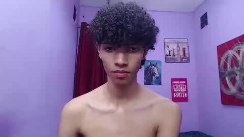 Snapshot of bigcock_sexys chatting on February 2026 05:28:02 AM bigcock_sexys online show from February 2026 05:28:02 AM