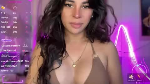 queen amanda online show from October 2025 02:34:02 AM