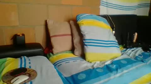 alexis online show from December 2025 04:23:01 PM