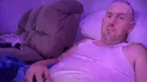 bigcocksuckingslut online show from December 2024 02:03:02 AM