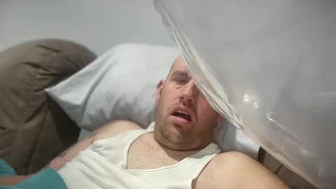 bigcocksuckingslut online show from December 2024 12:59:02 PM