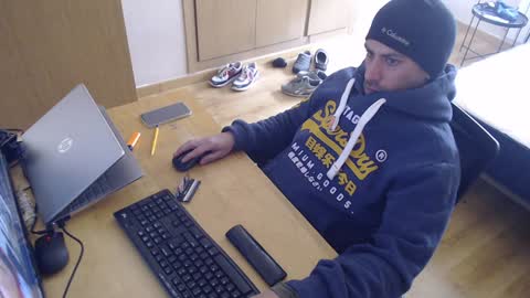 bigcok35spain online show from February 2025 11:01:02 AM