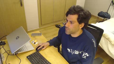 bigcok35spain online show from February 2025 06:27:02 PM