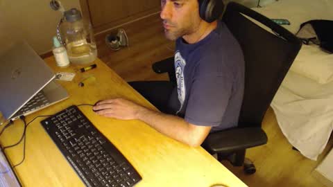 bigcok35spain online show from December 2025 09:46:02 PM