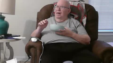 Craig online show from October 2025 12:03:01 PM