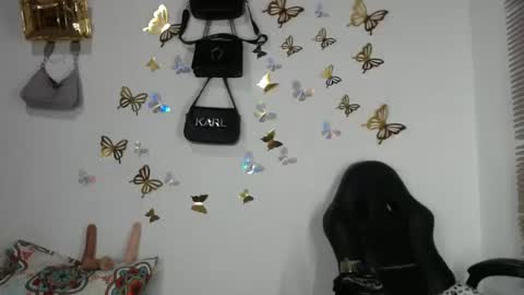 cristina online show from October 2025 09:17:04 AM