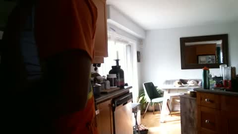 Snapshot of bigcumcanada chatting on May 2026 09:34:01 PM bg online show from May 2026 09:34:01 PM
