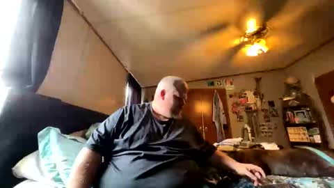 Snapshot of bigcummer4u803 chatting on September 2025 07:30:02 PM Tiny online show from September 2025 07:30:02 PM