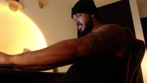 Nate online show from November 2025 10:43:02 AM