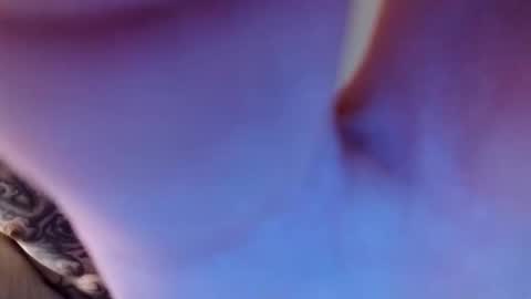 Snapshot of bigdickcumslikeariver chatting on January 2026 01:53:02 AM Can you make me cum online show from January 2026 01:53:02 AM