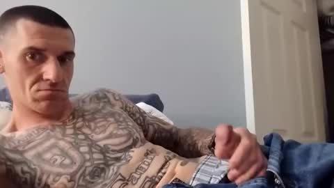 Snapshot of bigdickcumslikeariver chatting on March 2026 05:31:02 PM Can you make me cum online show from March 2026 05:31:02 PM