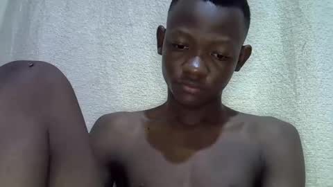 Snapshot of bigfeet9999 chatting on December 2024 10:25:02 AM Ask in pvt online show from December 2024 10:25:02 AM