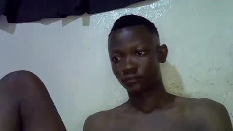 Snapshot of bigfeet9999 chatting on February 2025 02:00:01 PM Ask in pvt online show from February 2025 02:00:01 PM