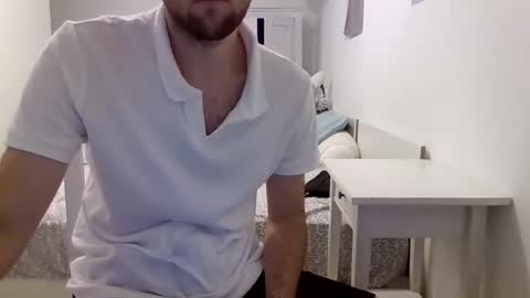 Snapshot of biggbaguette1 chatting on October 2025 12:03:02 PM biggbaguette1 online show from October 2025 12:03:02 PM