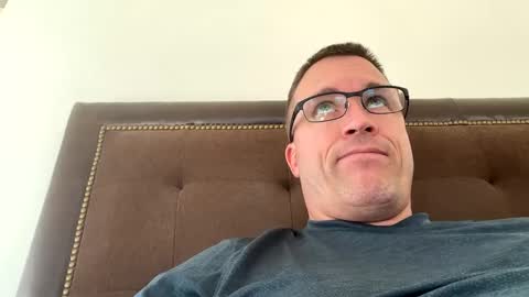 bigger22332233 online show from December 2024 07:16:01 PM