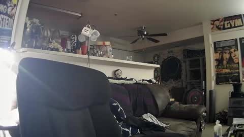 biggerisbetter21 online show from January 2025 04:23:02 AM