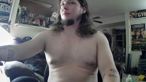 biggerisbetter21 online show from February 2025 02:13:02 PM