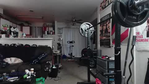 biggerisbetter21 online show from March 2026 01:18:02 PM