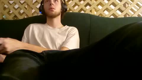 Snapshot of biggestboiiii chatting on March 2025 12:54:02 AM biggestboiiii online show from March 2025 12:54:02 AM